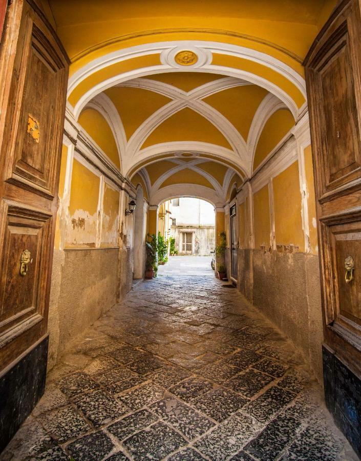 Suite Re Riccardo Caserta Ngoại thất bức ảnh